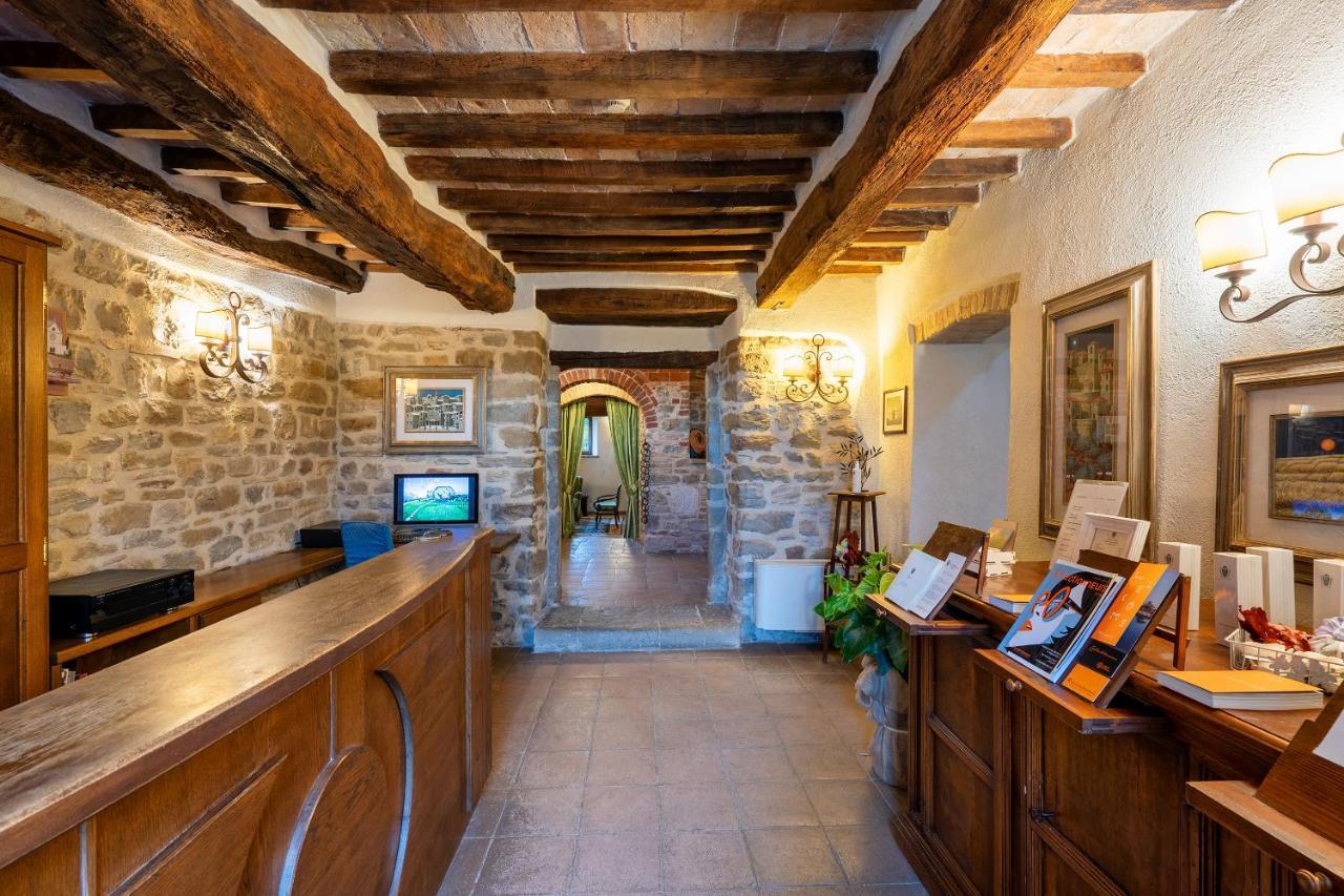 Castello Di Petrata Hotel 4*